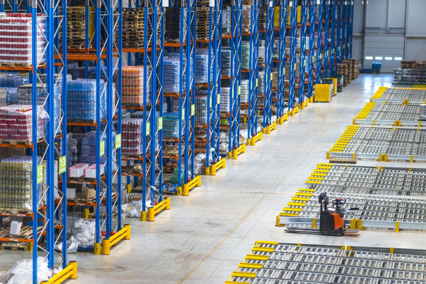 pallet-racking-installed-on-warehouse
