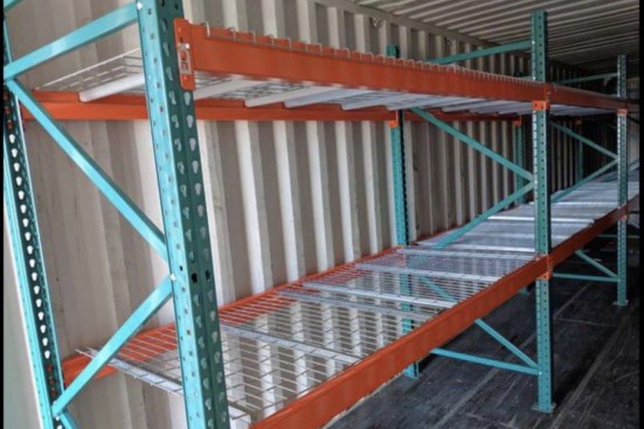 pallet-rack-wire-decking-by-Guard-Pallet-Racks