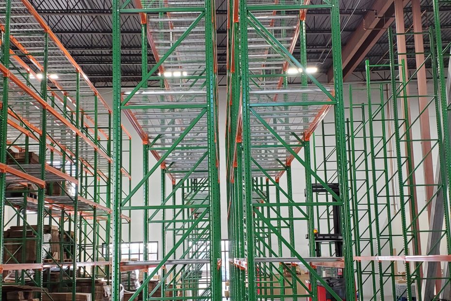 pallet-rack-uprights-bolted