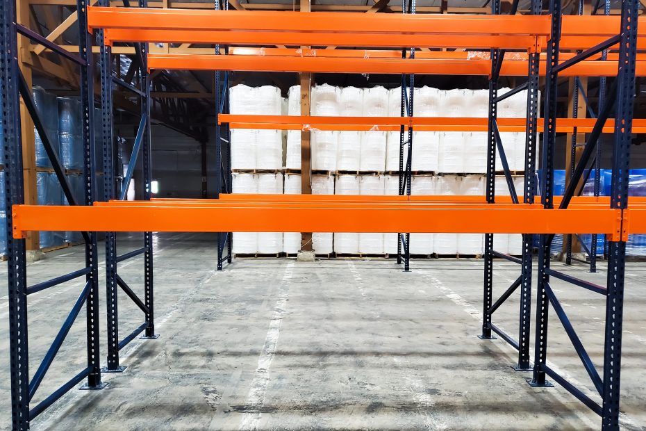 pallets-rack-beams-without-wire-decking
